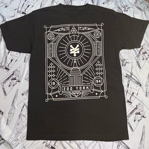 Zoo York Black and White Graphic Tee